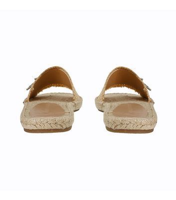 Beige Starfish-Charm Woven Sandals New Look