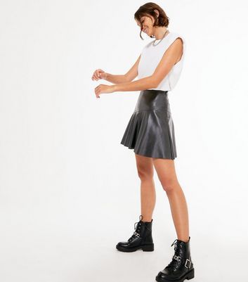 Black Leather-Look Mini Flippy Skirt New Look