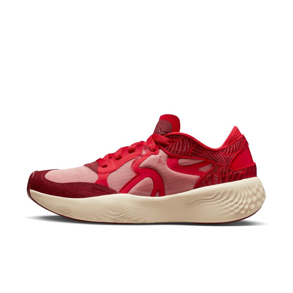 Delta 3 Low SE Women's Shoes - Red