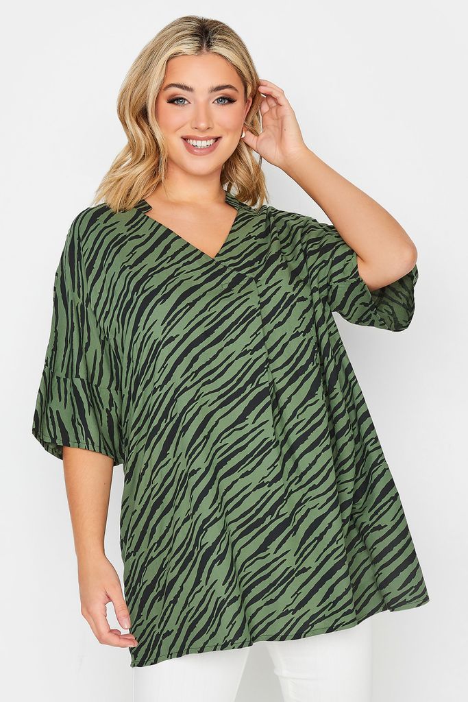Curve Green Zebra Print Pleat Front Blouse, Women's Curve & Plus Size, Yours