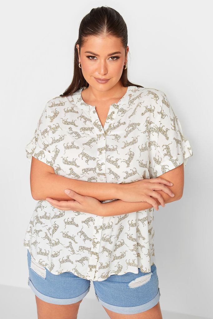 Curve White Leopard Print Short Sleeve Shirt, Women's Curve & Plus Size, Yours