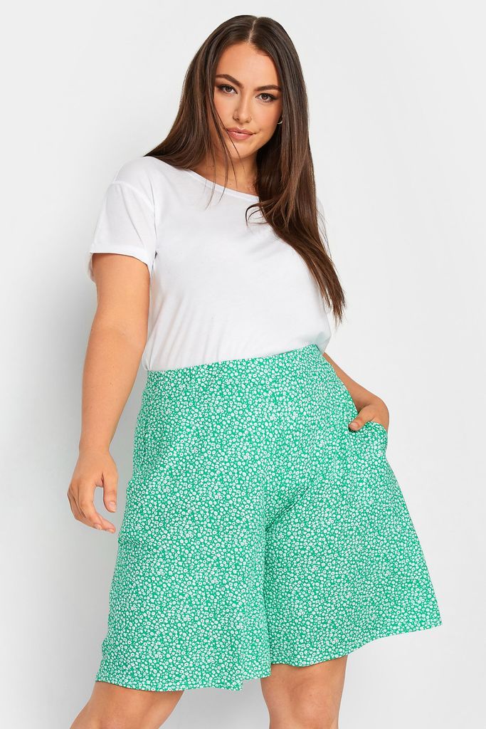 Curve Green Ditsy Print Jersey Shorts, Women's Curve & Plus Size, Yours