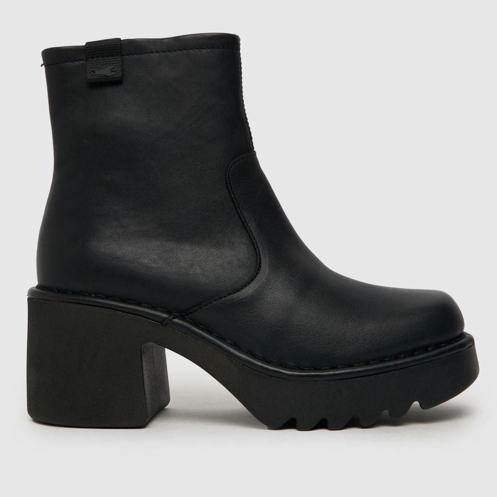 moge bock ankle boots in black