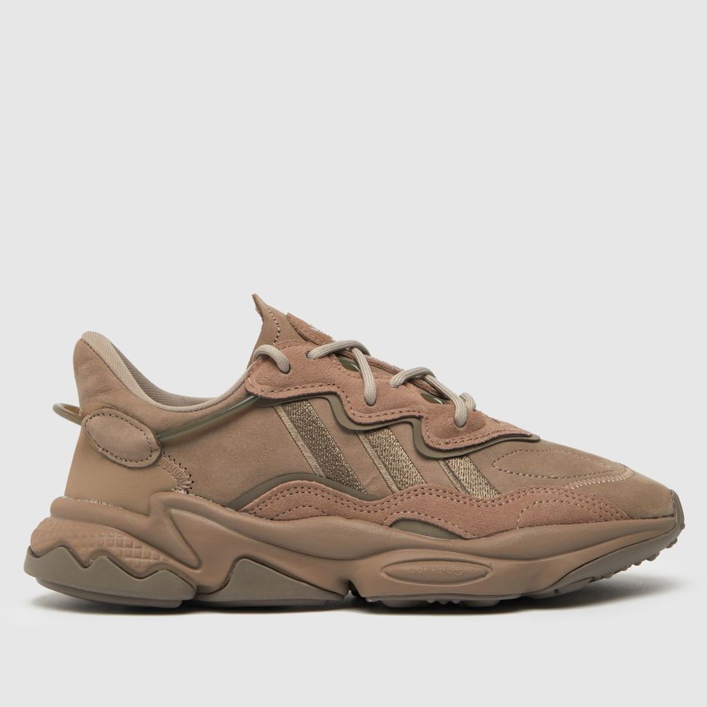 ozweego trainers in light brown
