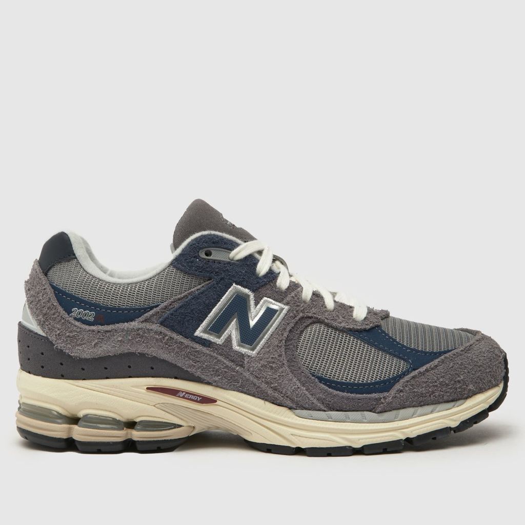 2002r trainers in grey & navy