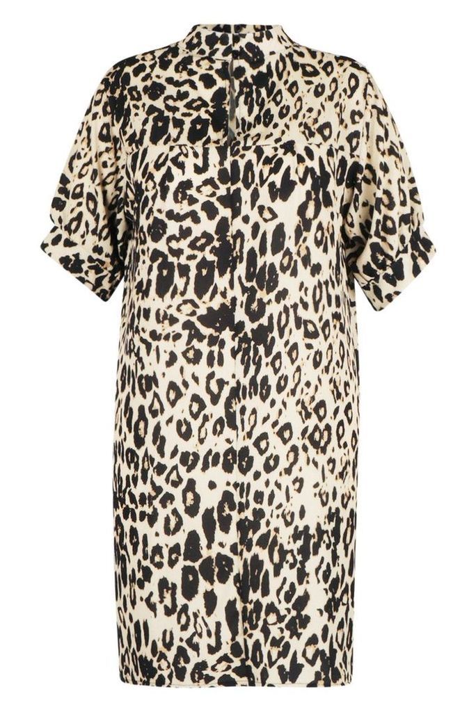 Womens Plus Leopard High Neck Shift Dress - beige - 20, Beige