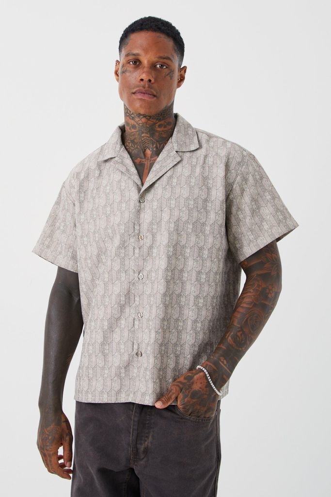 Men's Short Sleeve Boxy Woven Smart Geo Shirt - Beige - S, Beige