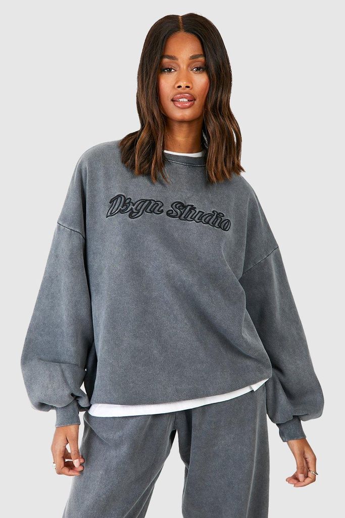Womens Dsgn Studio 3D Embroidered Acid Wash Oversized Sweatshirt - Grey - S, Grey