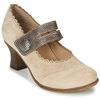 AROMA  women's Court Shoes in Beige