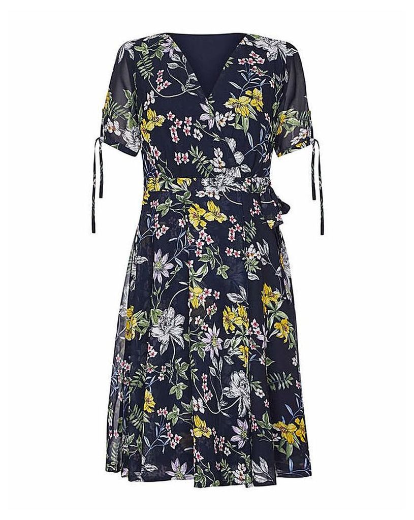Yumi Curves Flared Floral Dress
