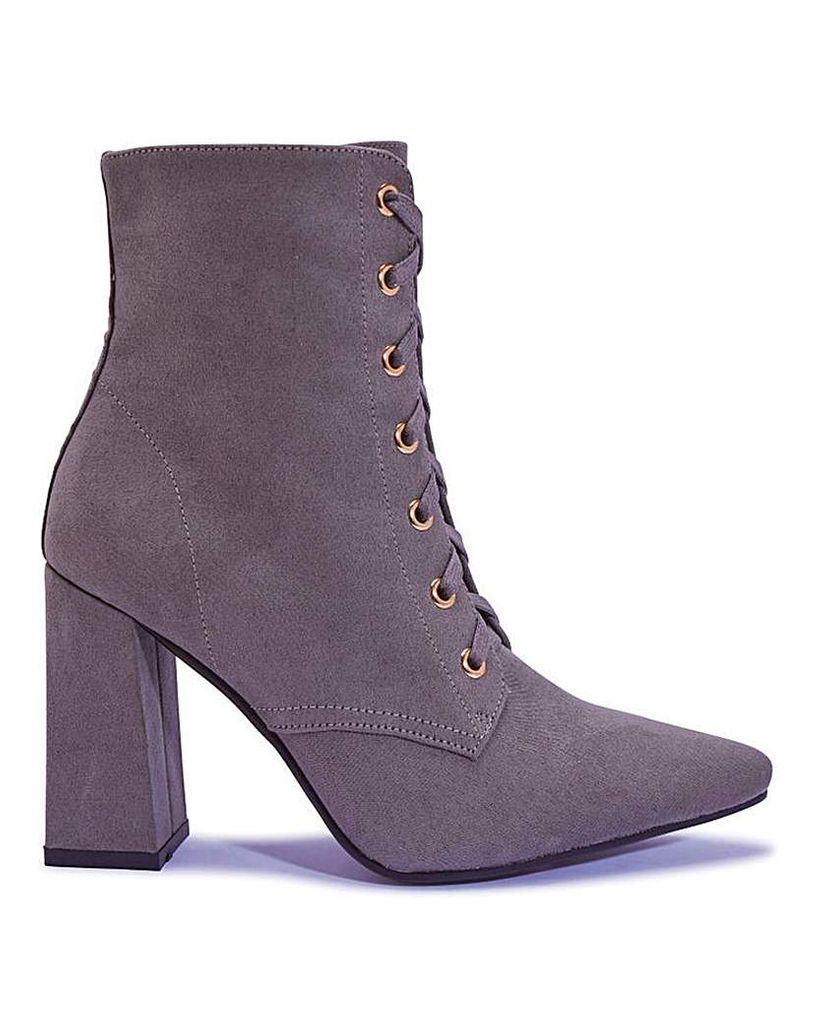 Block Heel Pointed Boots Standard Fit