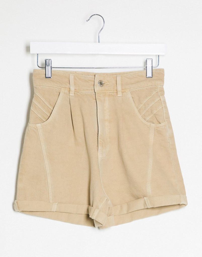 seam details shorts in beige