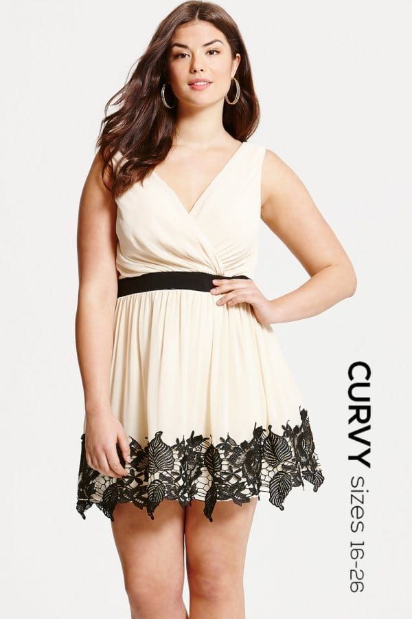 Cream and Black Lace Border Mini Dress size: 16