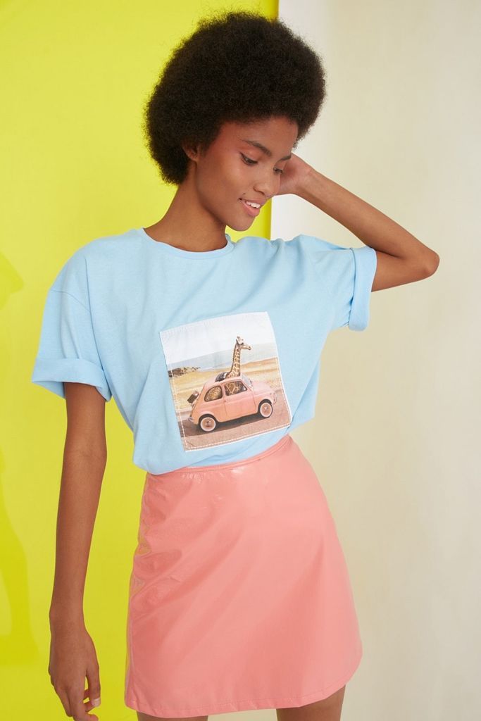 Car/ GiraffeGraphic T-Shirt size: L, colour: Blue