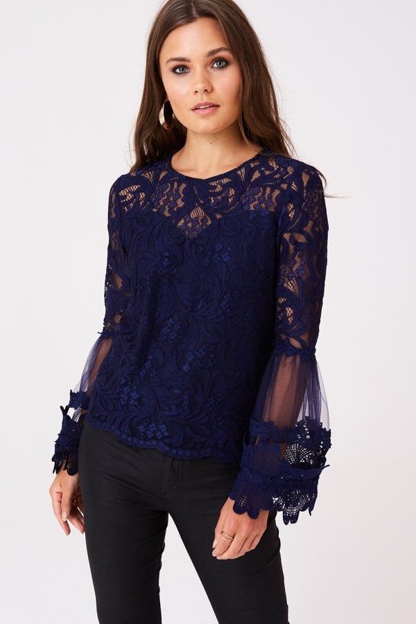 Levine Fluted Sleeve Top size: 10 UK, colour: Navy
