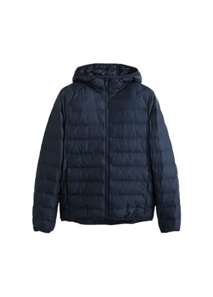 Hooded quilted light coat