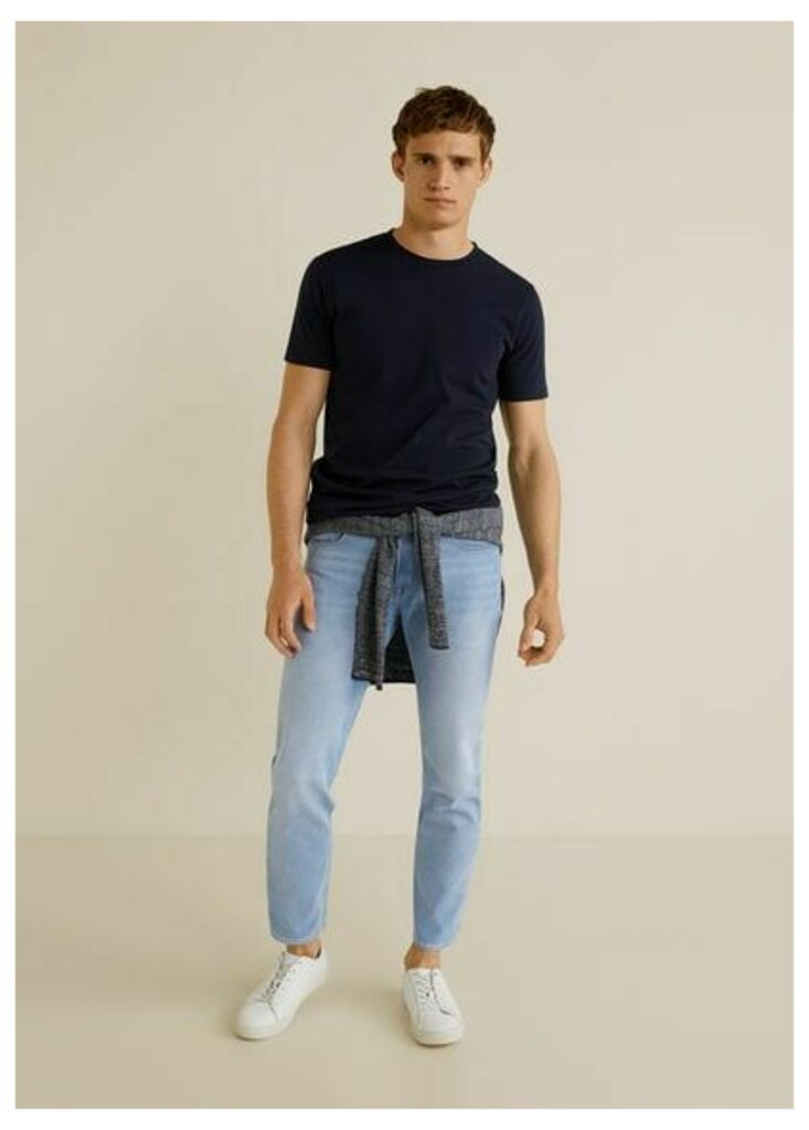 Tapered fit light wash soft jeans