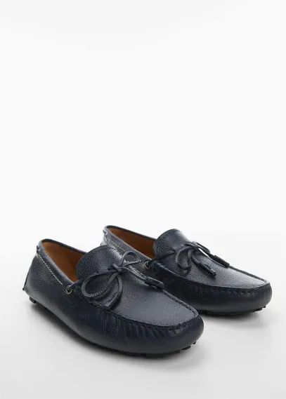 Leather loafers with tassels navy - Man - 6 - MANGO MAN