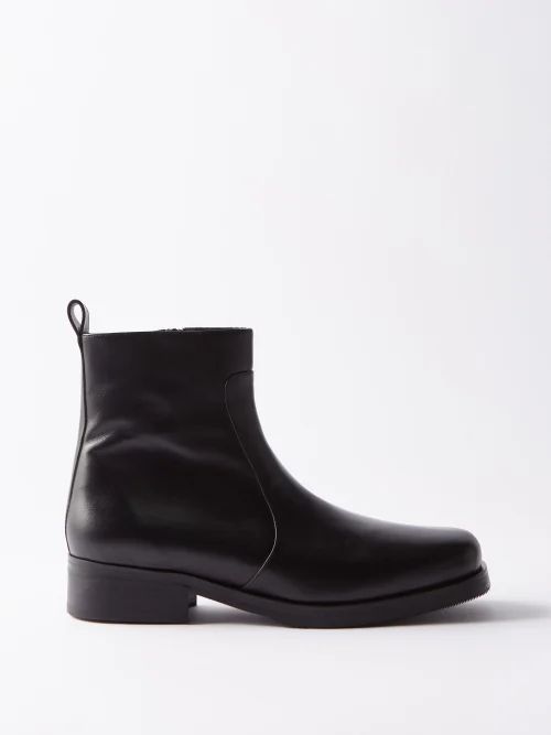 Square-toe Leather Boots - Mens - Black
