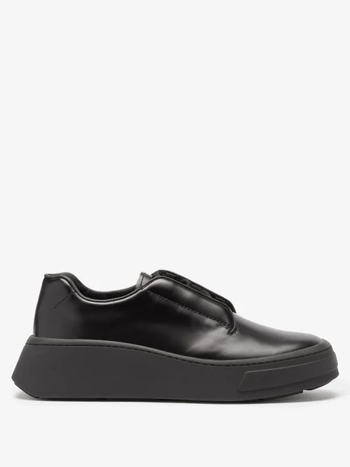 Chunky-sole Logo-debossed Leather Derby Shoes - Mens - Black