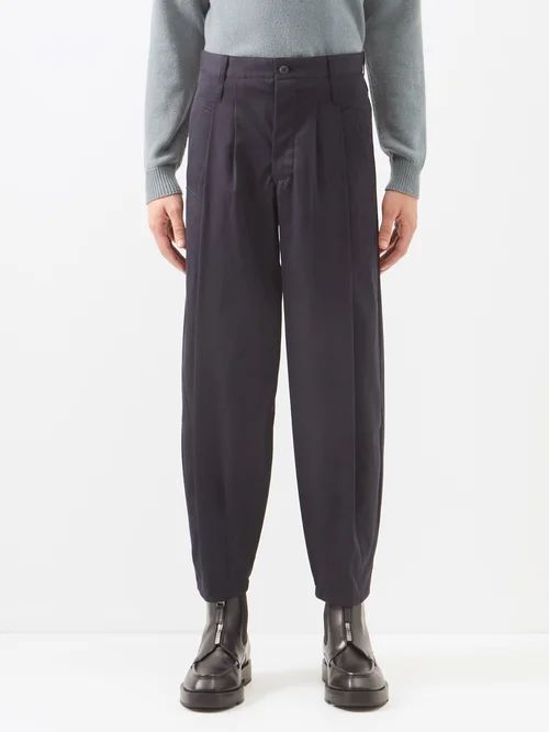Cropped Pleated Cotton Trousers - Mens - Navy