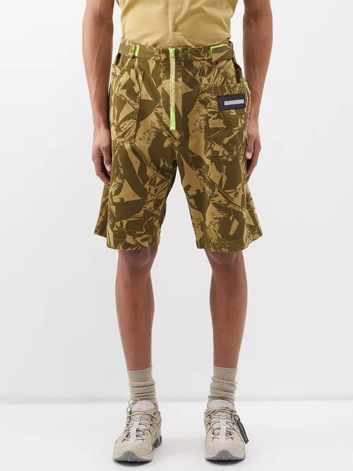 Crinkle-print Twill Shorts - Mens - Dark Green