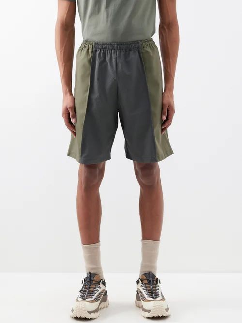 Balance Panelled Shell Shorts - Mens - Dark Green