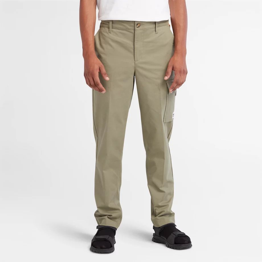 Tapered Trousers With Outlast Technology For Men In Green Green, Size 32x34