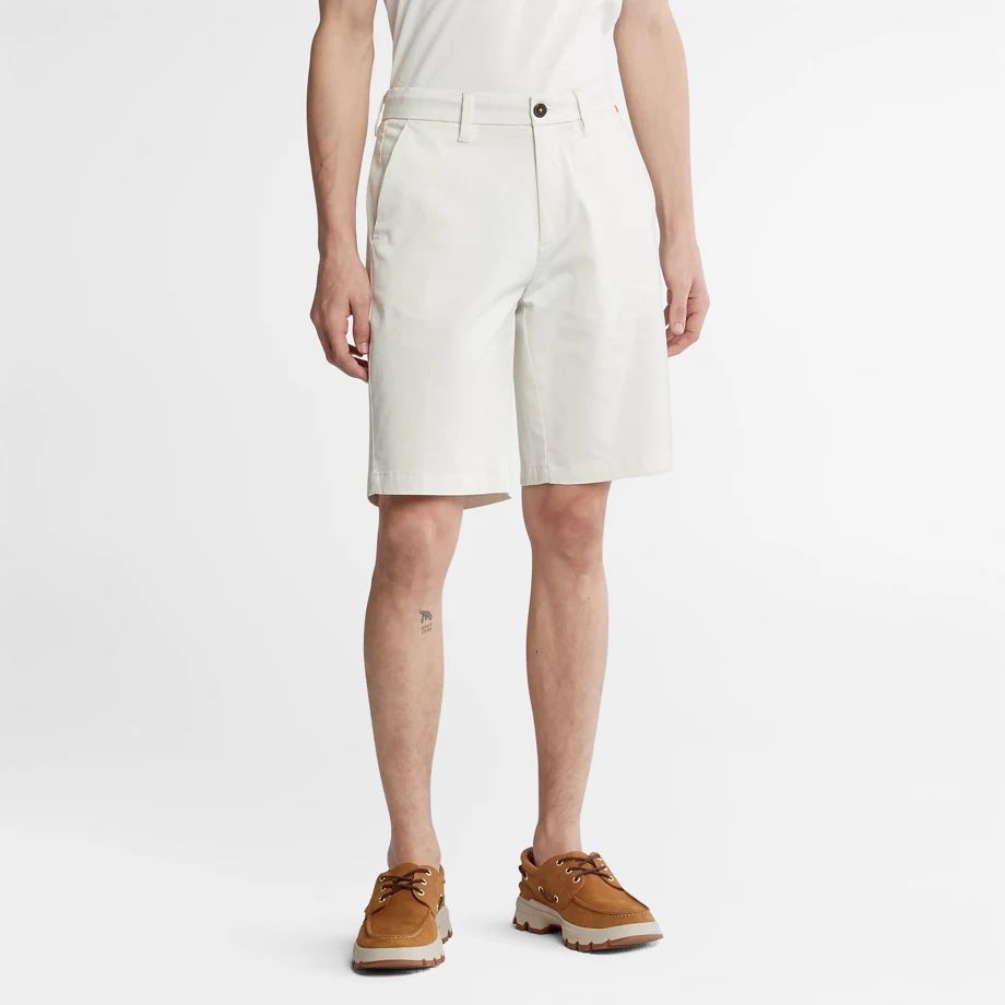 Squam Lake Stretch Chino Shorts For Men In White White, Size 32