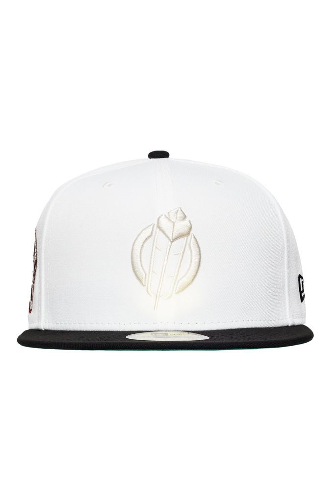 Men's New Era Fifty Talking Feather Side Patch Cap - White/Black 55Cm SECTION 35