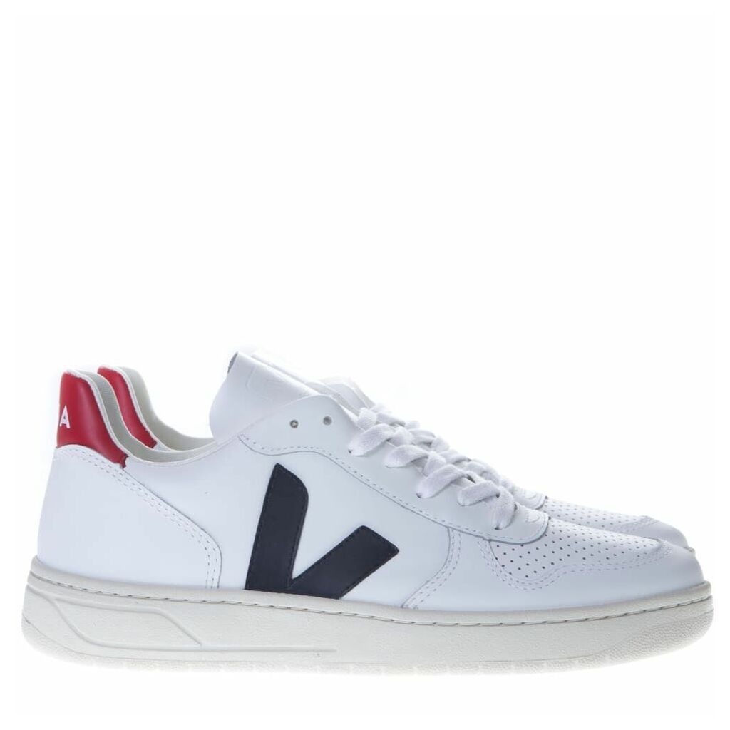 Veja White Low-top Sneakers With Veja Logo