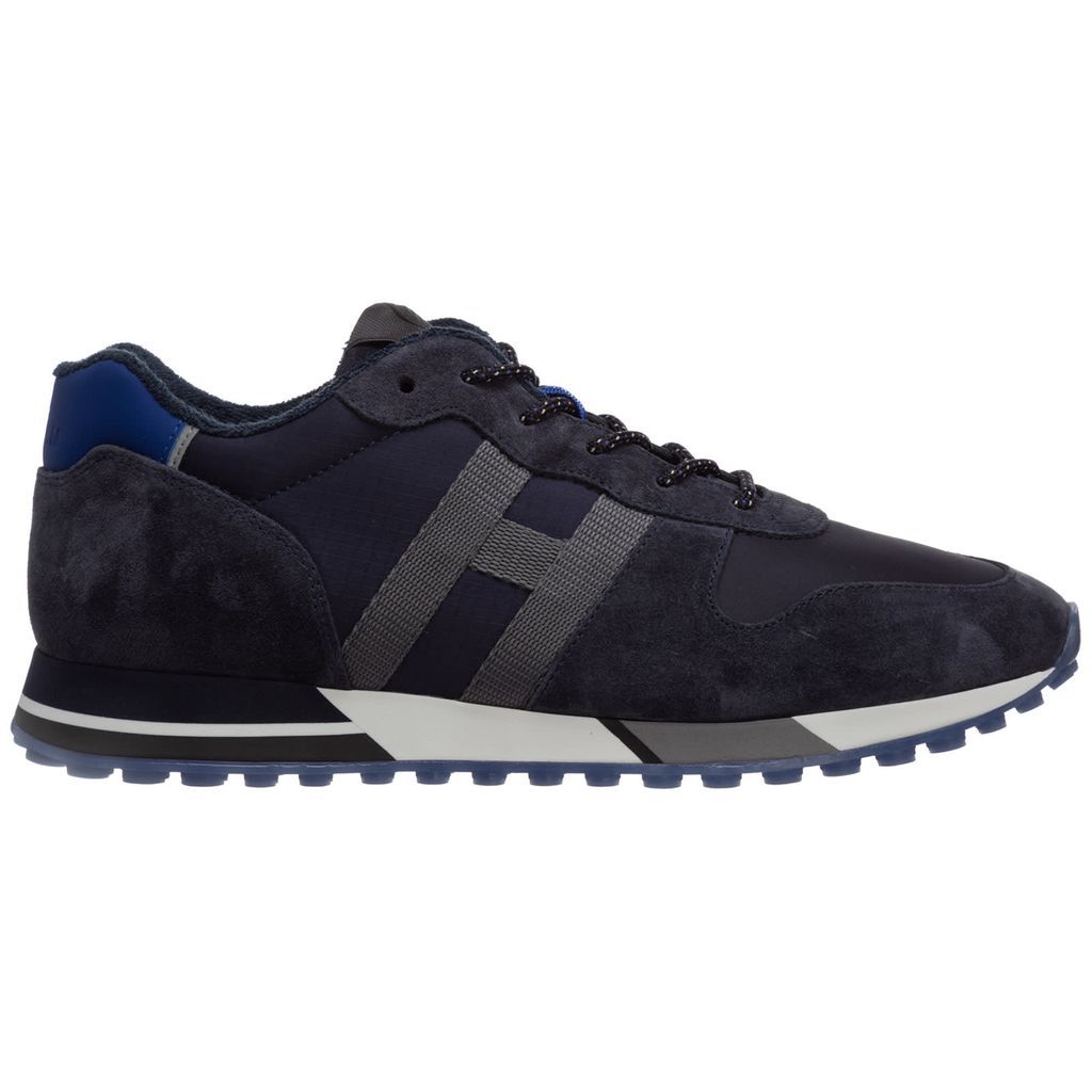 H383 Sneakers