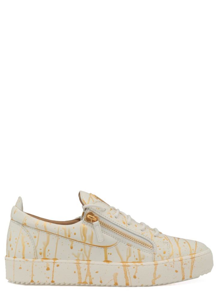 Sneaker With Spot Print