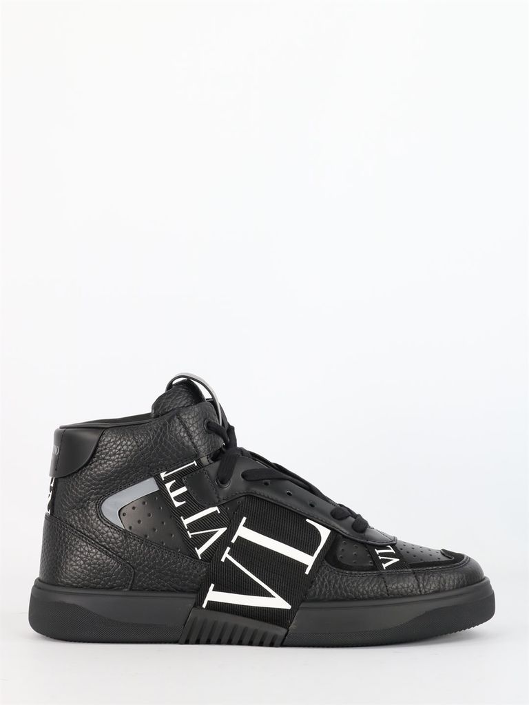 Vl7n Mid-top Sneakers In Black