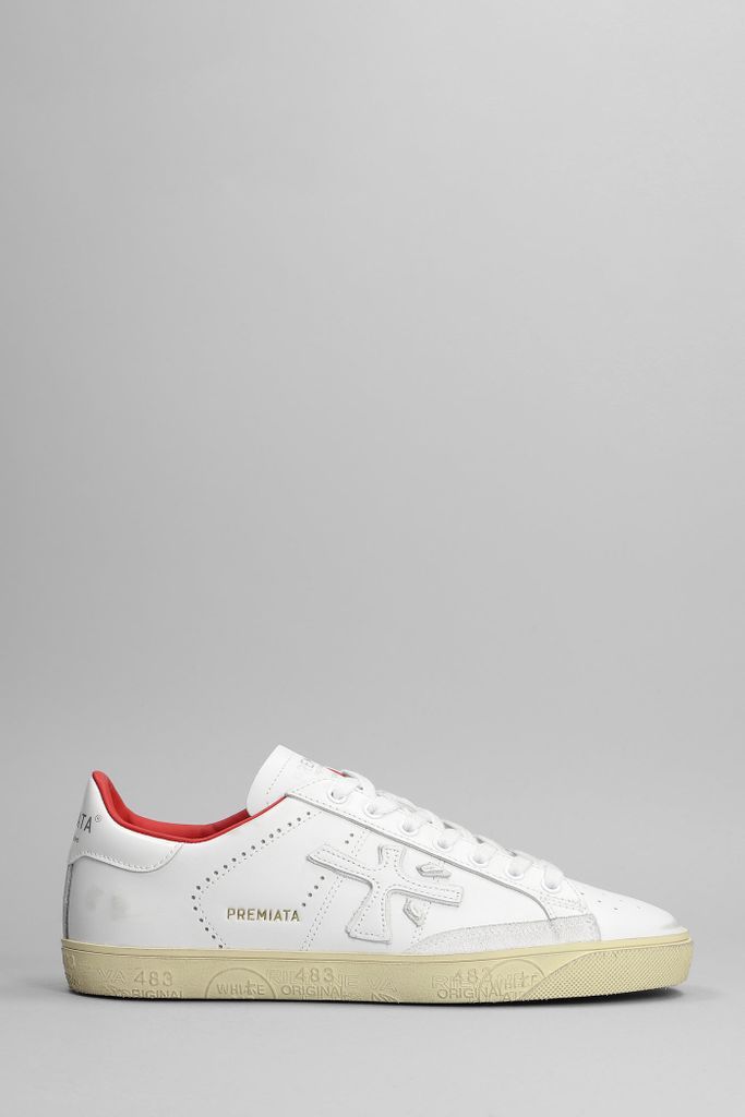 Steven Sneakers In White Leather