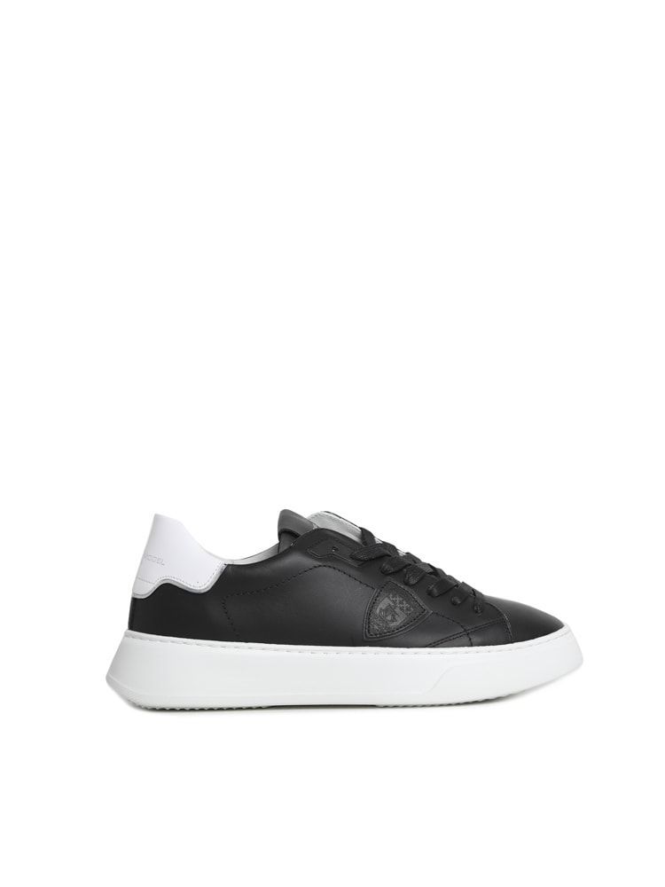 Temple Sneakers In Leather With Contrasting Heel Tab