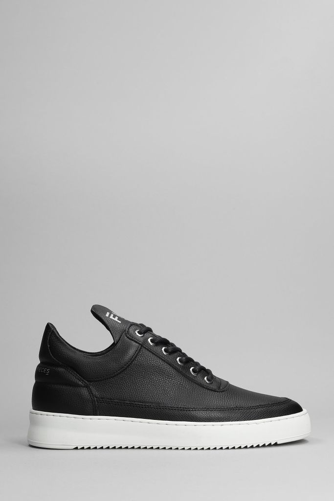 Low Top Crumbs Sneakers In Black Leather