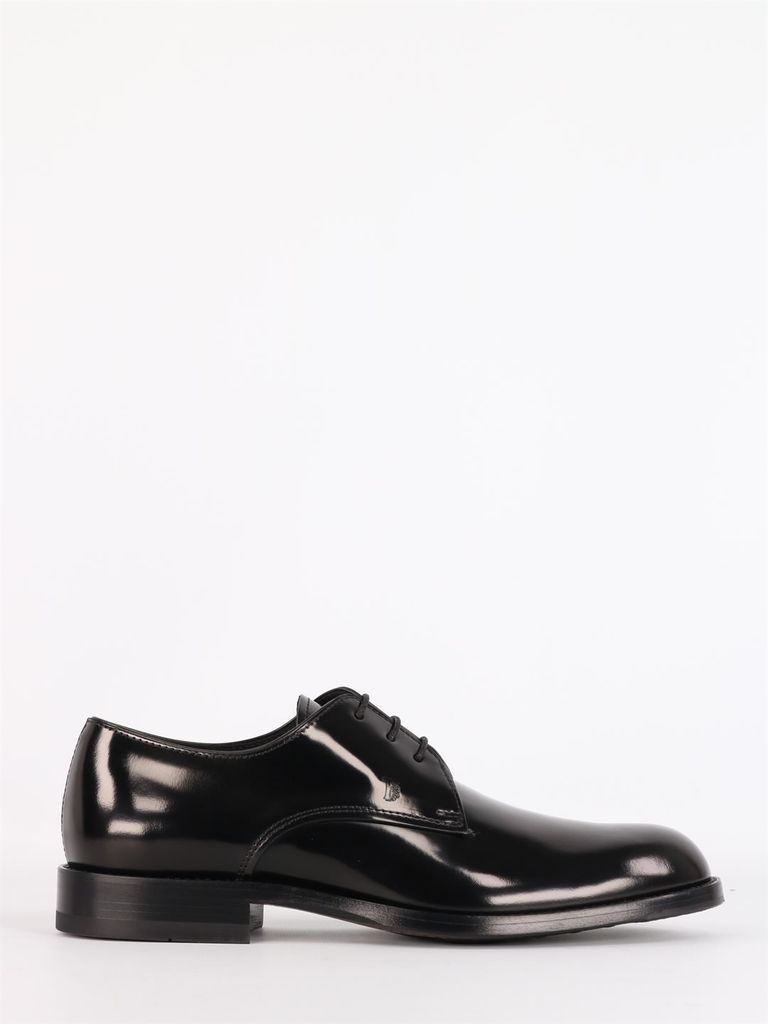 Lace-Up Shoe In Shiny Black Leather