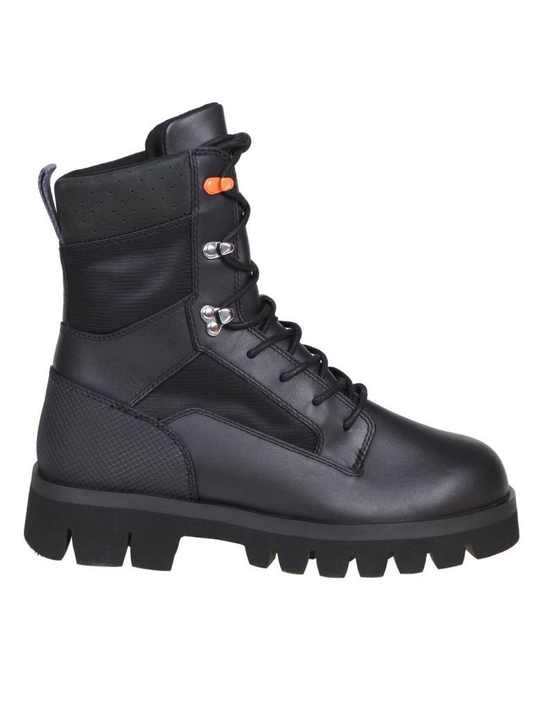 Boot Color Black