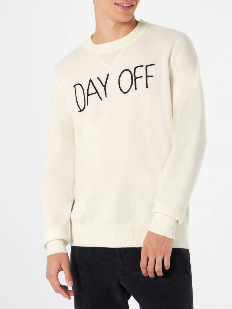 Man Crewneck Knitted Sweater With Day Off Embroidery