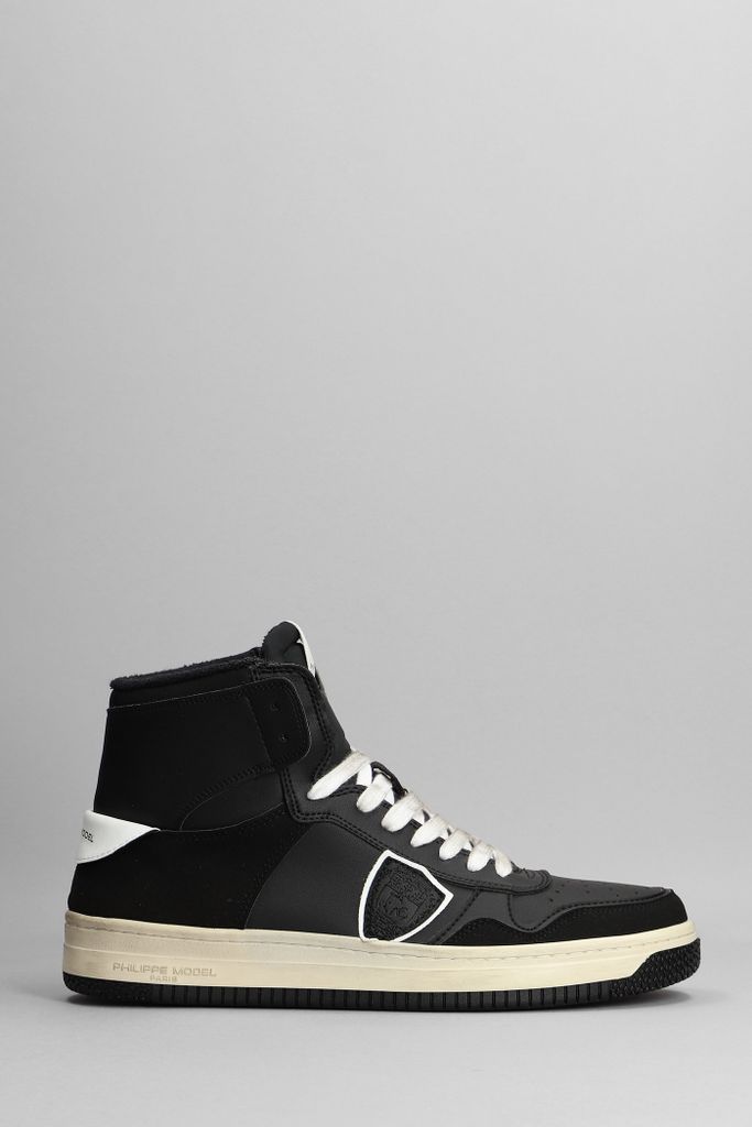 Lyon High Sneakers In Black Leather And Fabric
