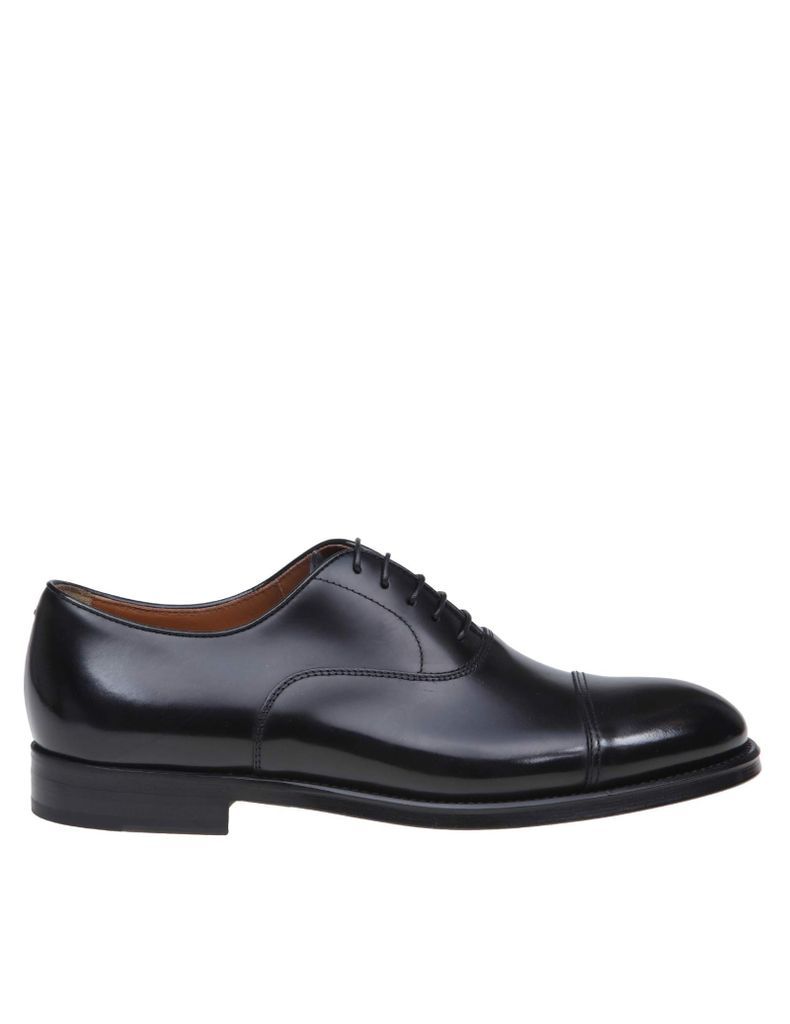 Oxford Lace-Up In Black Leather