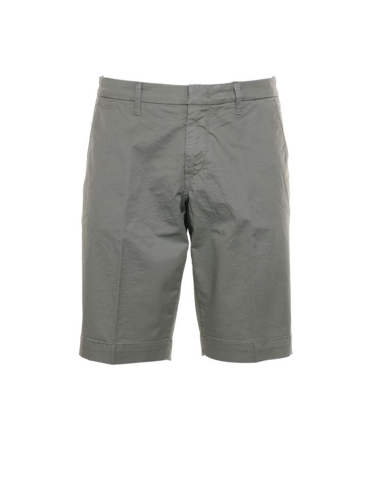 Slim Fit Bermuda Shorts In Stretch Cotton