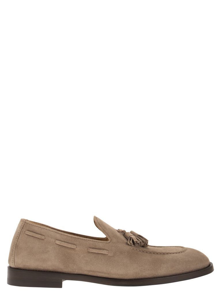 Smart Suede Loafers With Tassels
