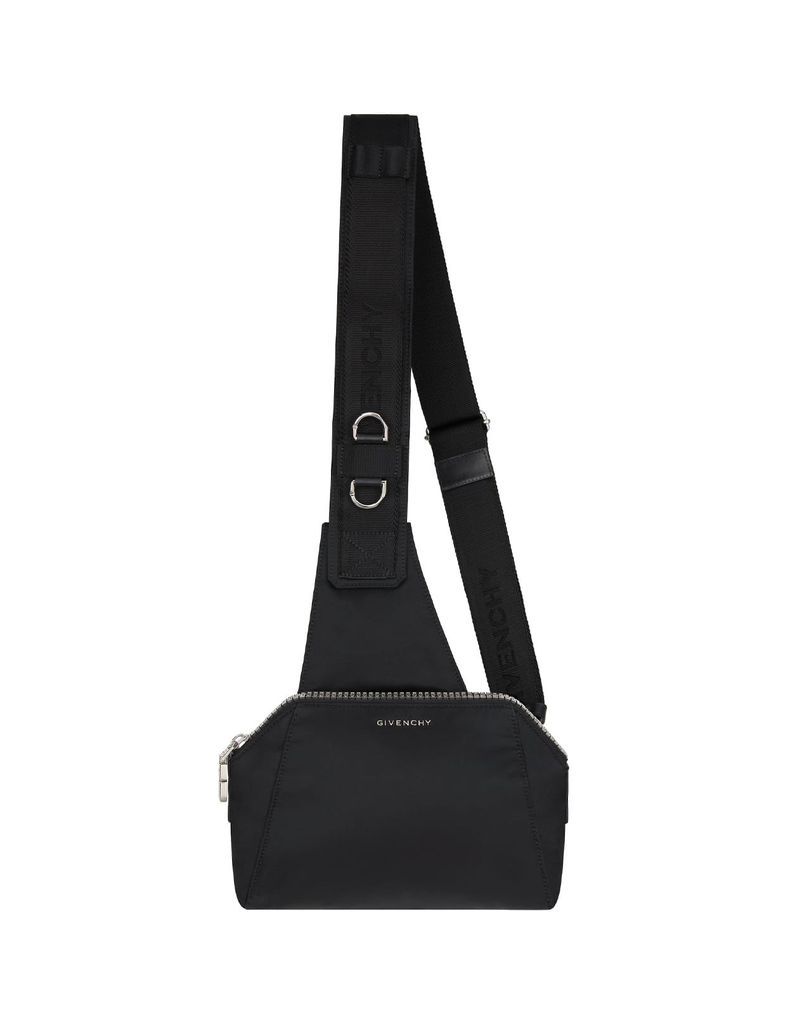 Small Antigona Shoulder Bag In Black Nylon