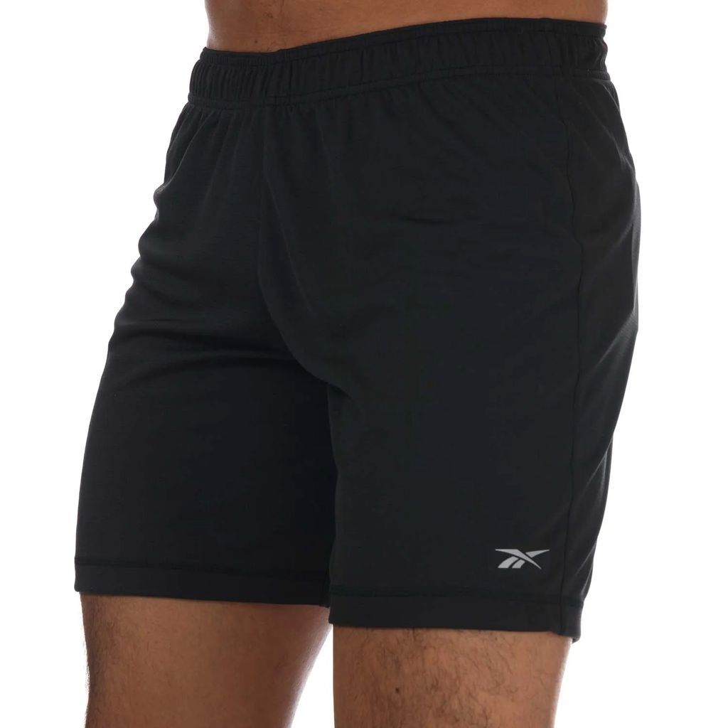 Mens Run Essentials Basic 7 Inch Shorts