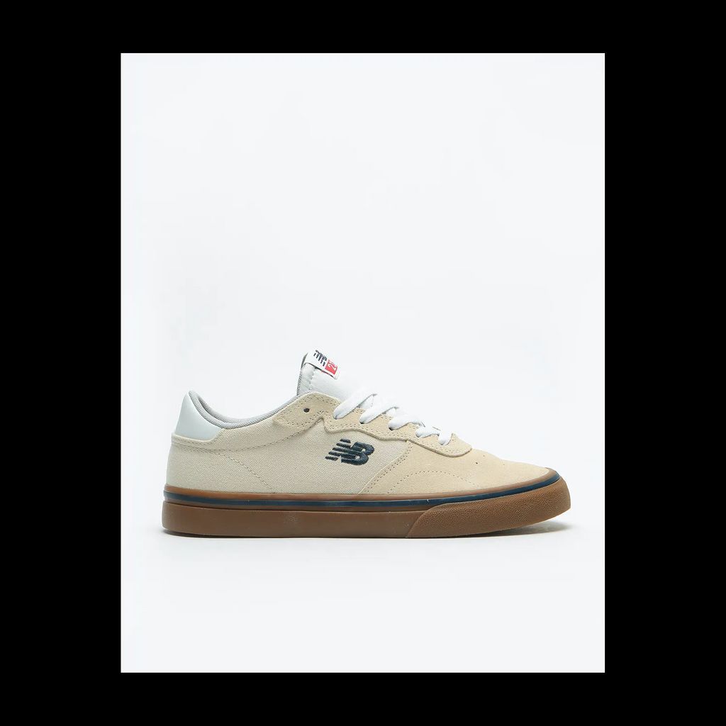 New Balance AM232 Skate Shoes - White/Gum (UK 6)