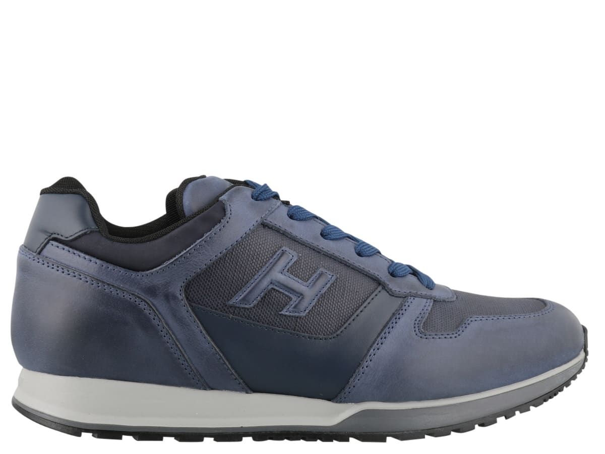 H321 Sneakers