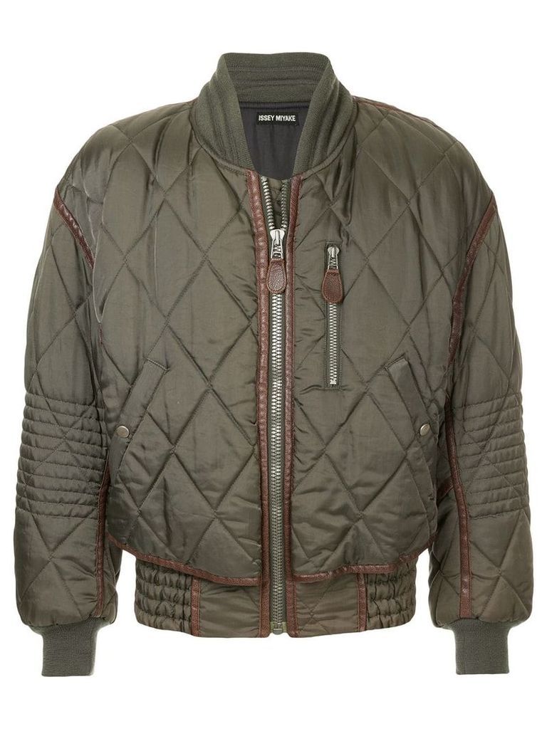 Issey Miyake Pre-Owned contrast-trim quilted bomber jacket - Green