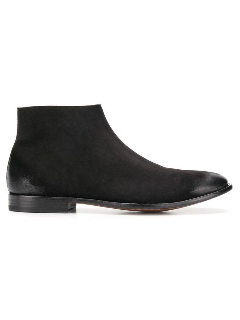 Alexander McQueen almond toe ankle boots - Black